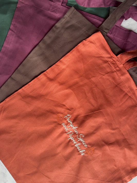 š Pumpkin Spice & Paperbacks Tote š