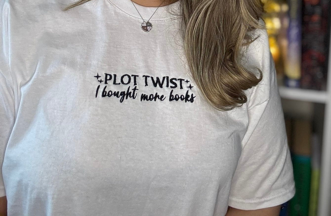 Plot Twist Tee/Sweatshirt/Hoodie
